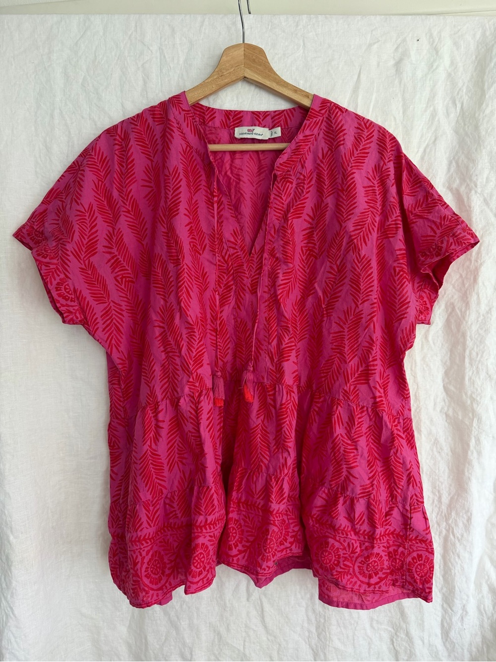 Vineyard Vines Women's Palm Print Tiered Top Tassel Notch XL